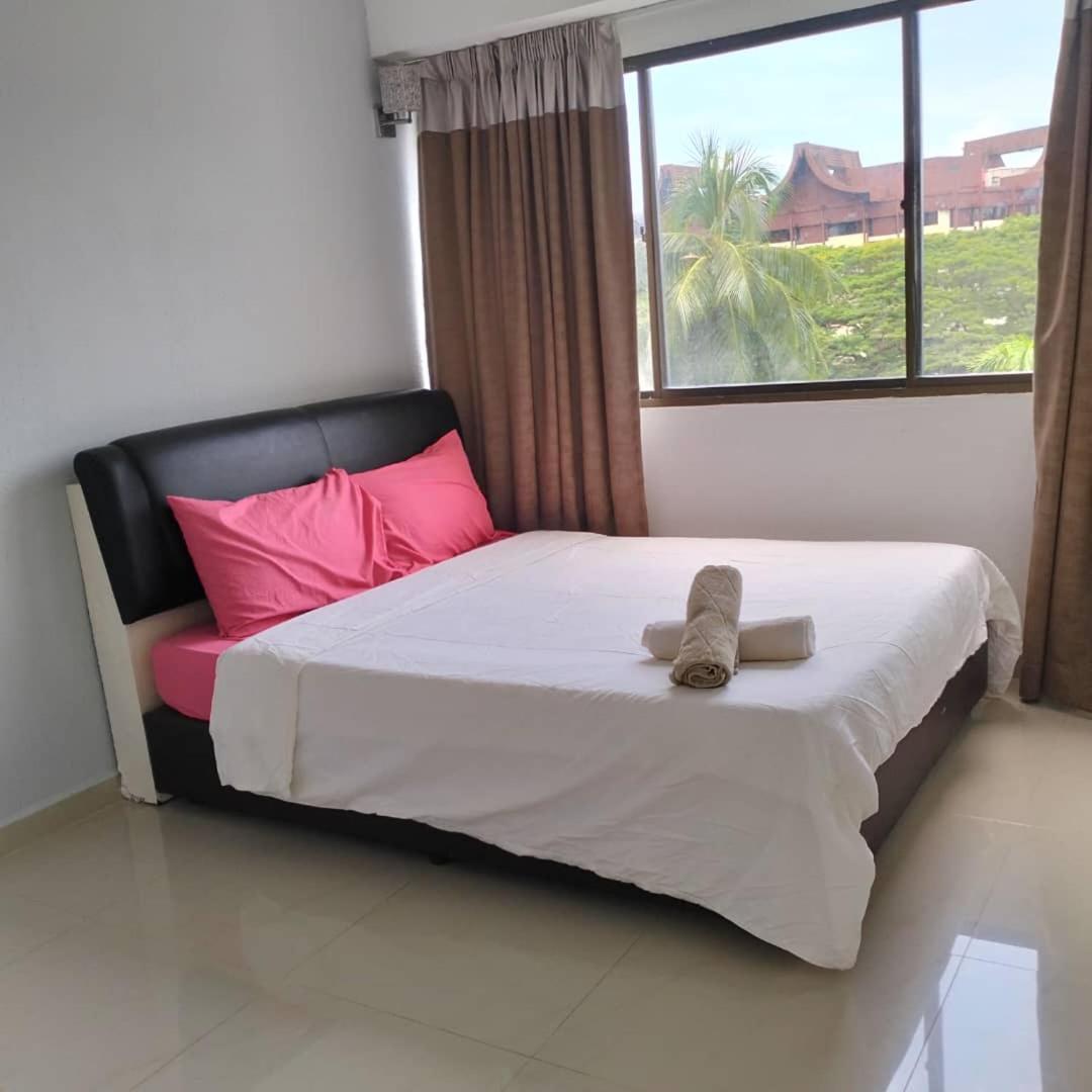 Ferienwohnung Sri Sayang Pearl View Batu Feringgi Zimmer foto